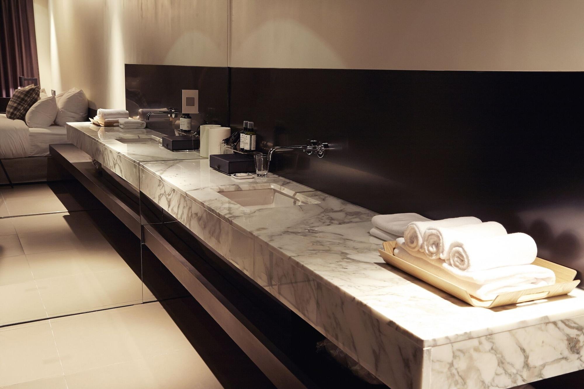 Js The Classic Hotel Osan Εξωτερικό φωτογραφία
