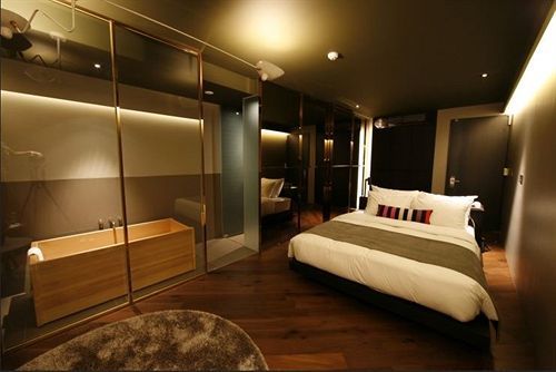 Js The Classic Hotel Osan Εξωτερικό φωτογραφία